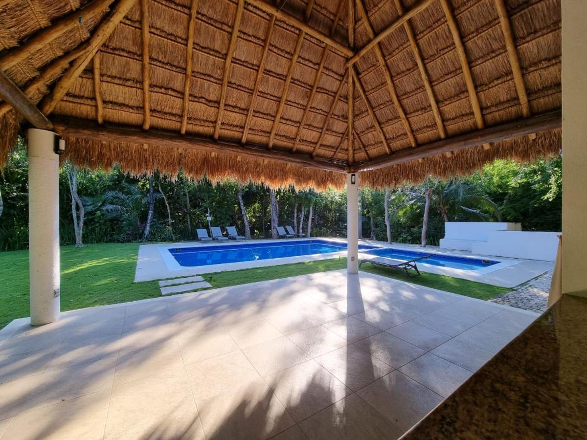 Beautiful House In Playacar 4 Bedrooms Beach Tennis Ac ปลายาเดลการ์เมน ภายนอก รูปภาพ